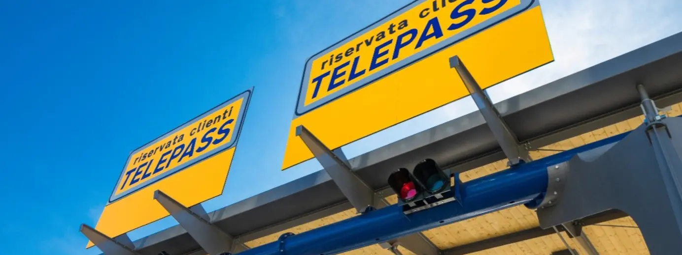 Cartello Telepass al Casello autostradale